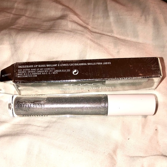 NEW MAC Limited Edition SHE-ZAM Light Silver Dazzleglass Lip Gloss Lipglosss - Picture 3 of 5